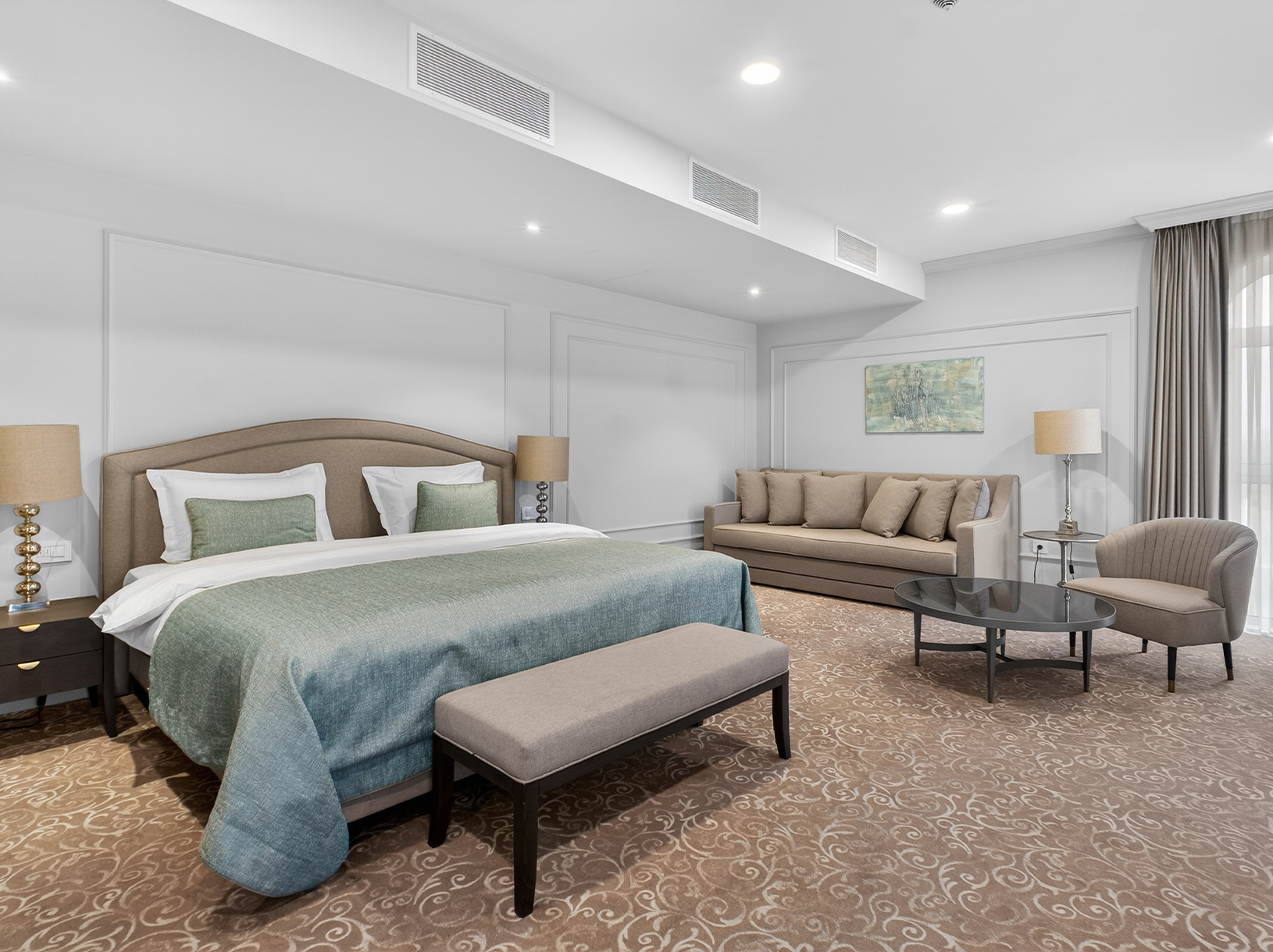 rooms.room5PageTitle